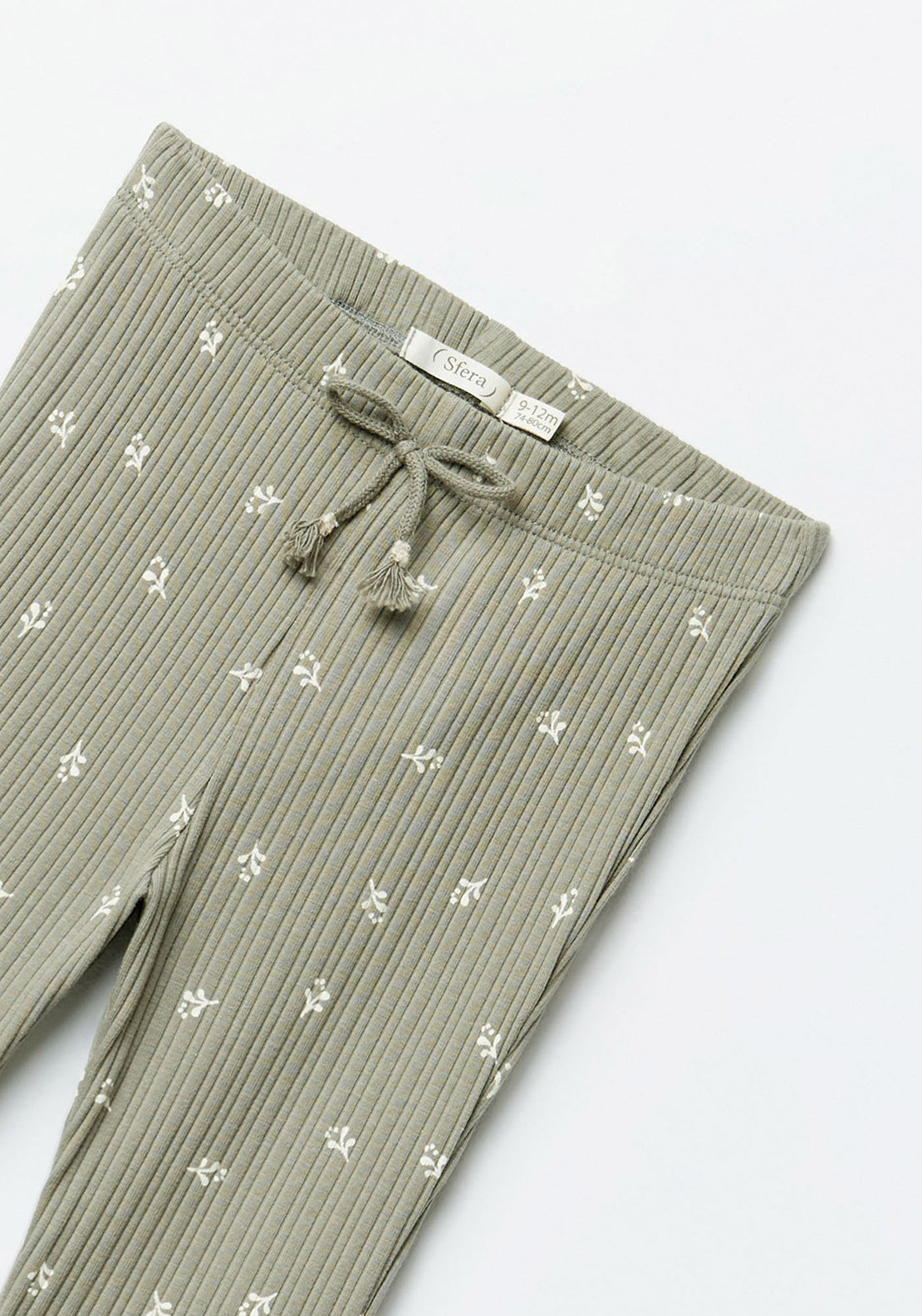 Sfera Flared leggings - Green 2 Shaws Department Stores