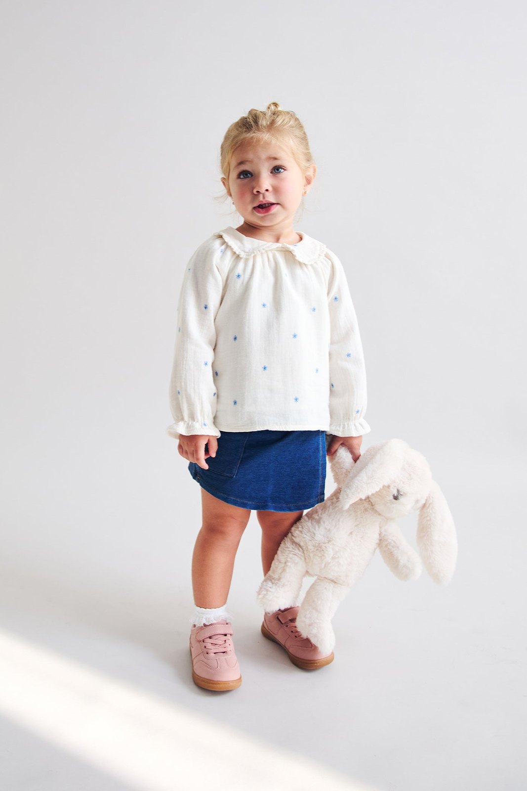 Blouse With Floral Embroidery - Cream