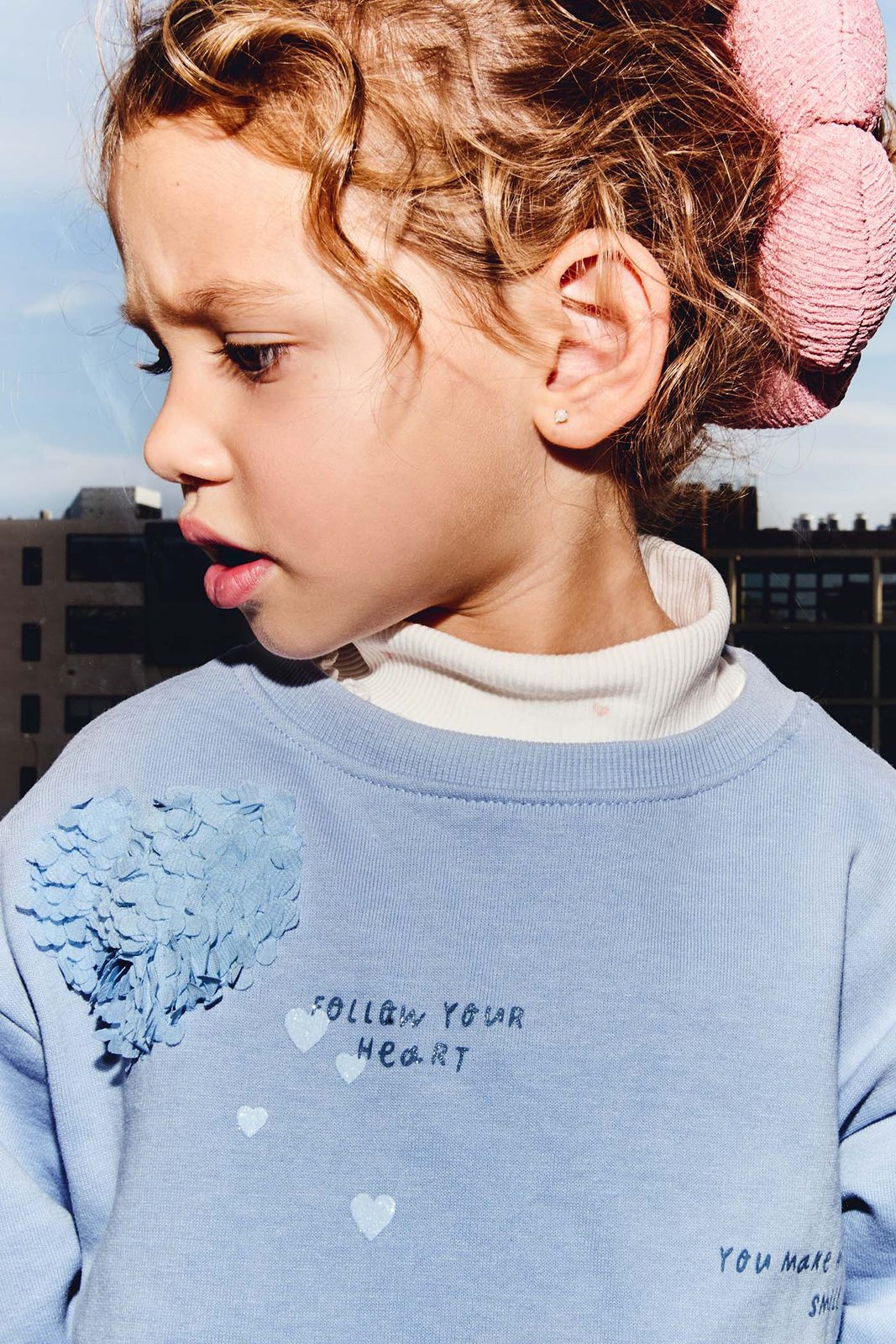 Sweatshirt With Tull Heart Detail - Blue