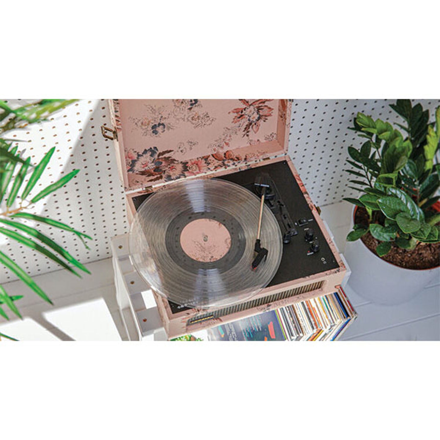 Crosley Voyager Portable Turntable with Built-in Bluetooth Receiver - Floral - CR8017B-FL4 2 Shaws Department Stores