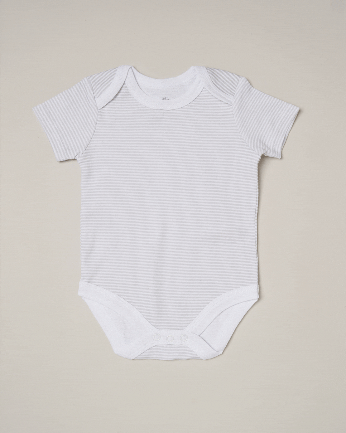 Jainco Baby 6 Piece Gift Set - White 2 Shaws Department Stores