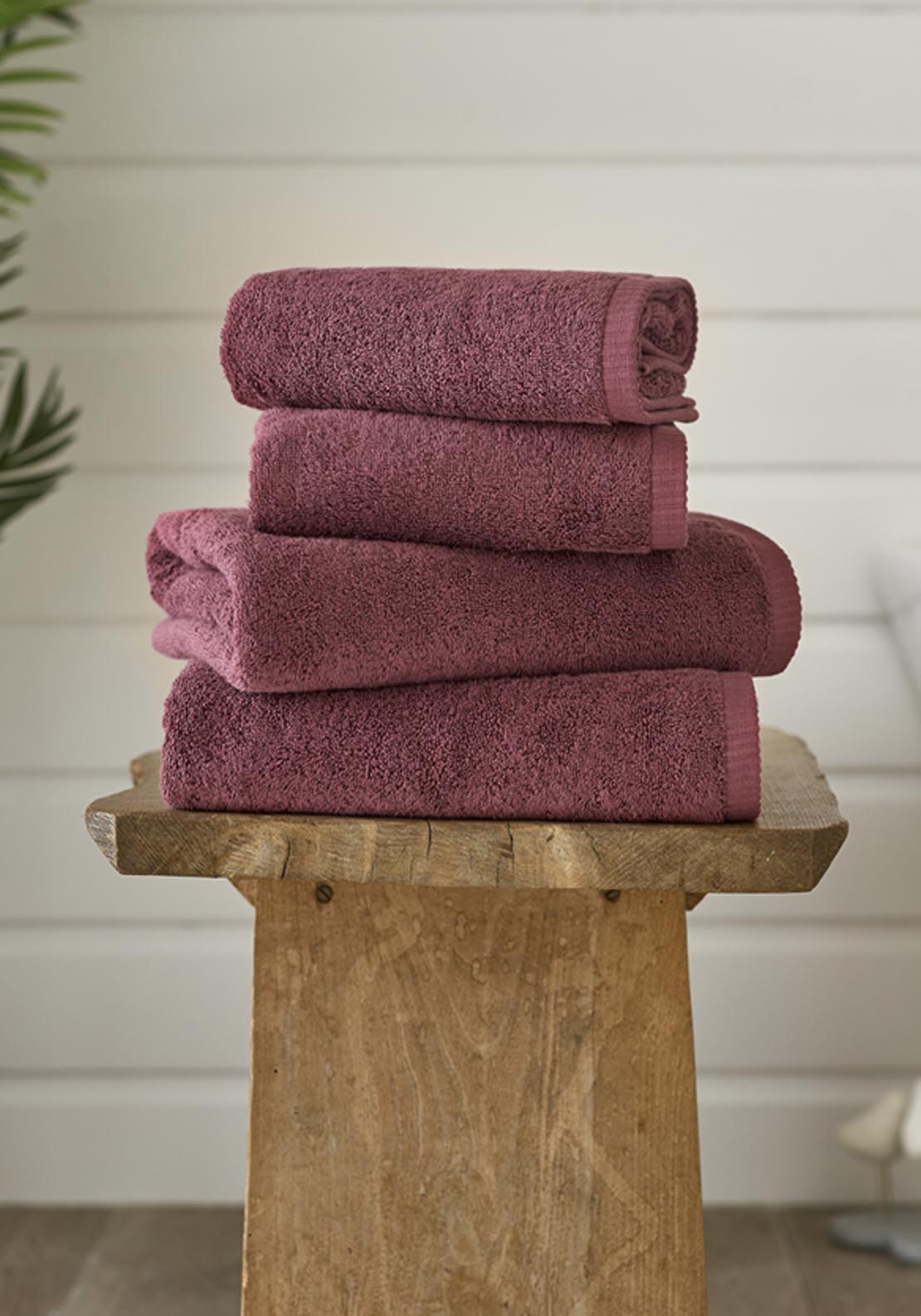 Sanremo Face Cloth Combed Cotton 700gsm - Pomegranate 1 Shaws Department Stores