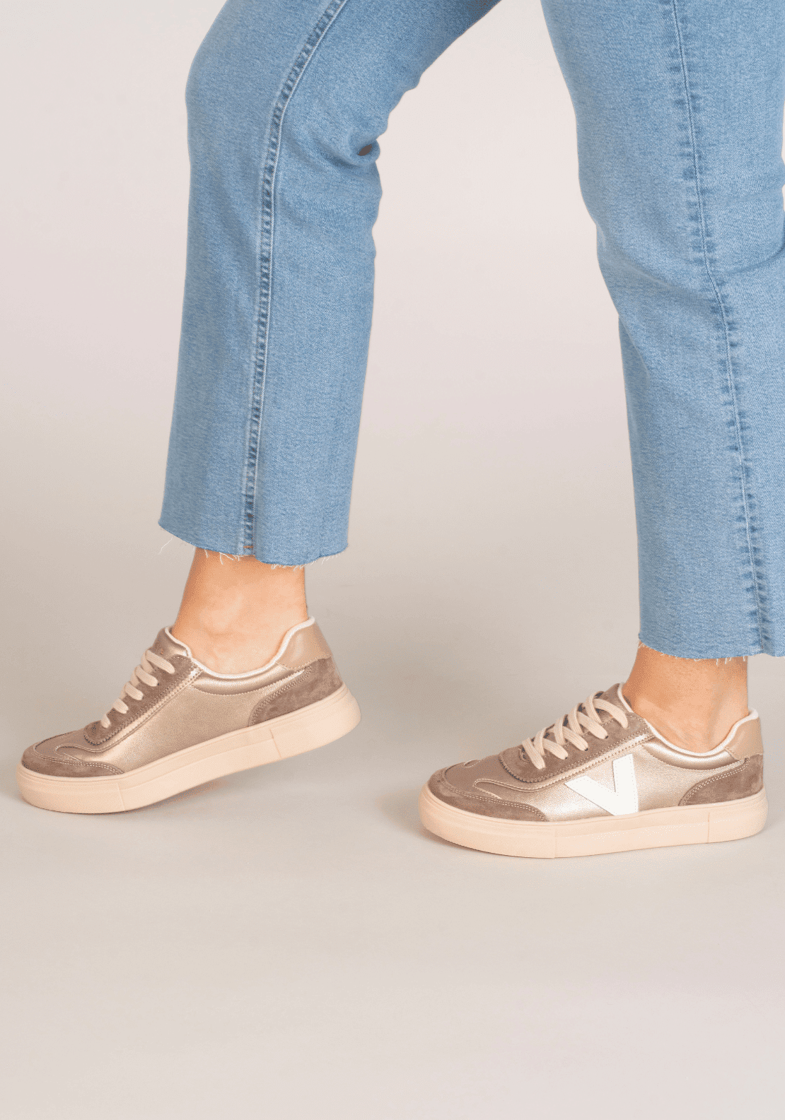 Drilleys Leather Upper V Trainer - Metallic 5 Shaws Department Stores