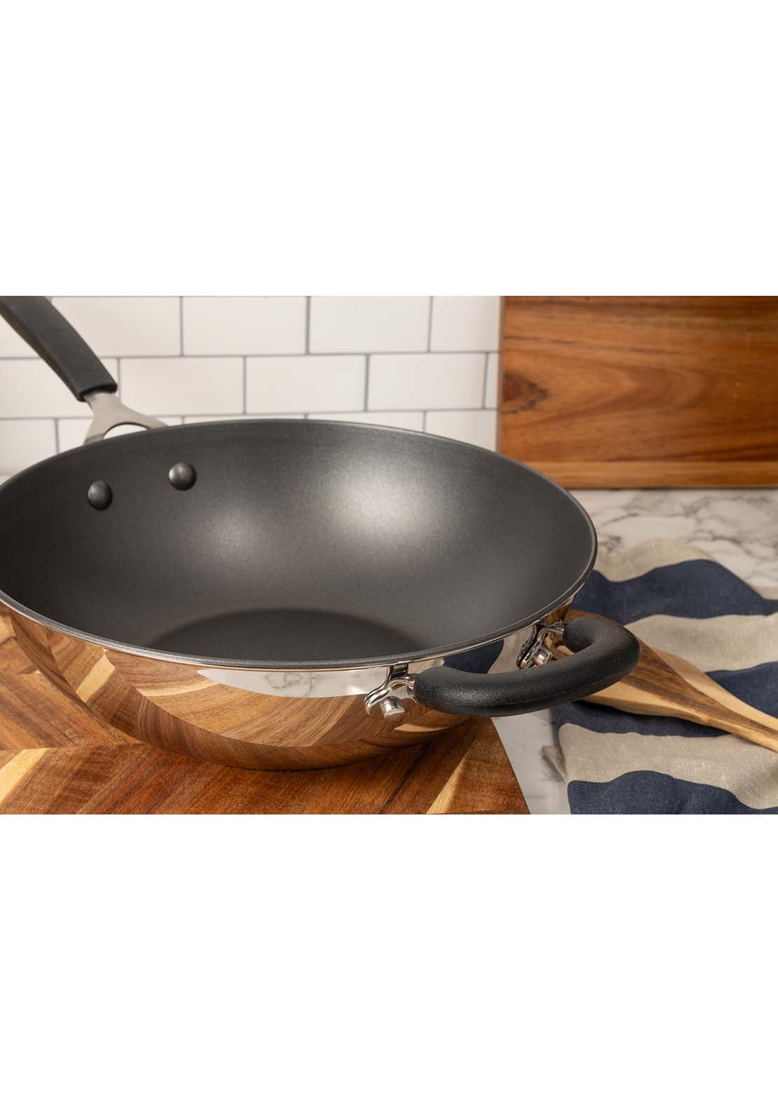 Meyers Prestige Made To Last Stirfry With Helper Handle 29cm 3 Shaws Department Stores