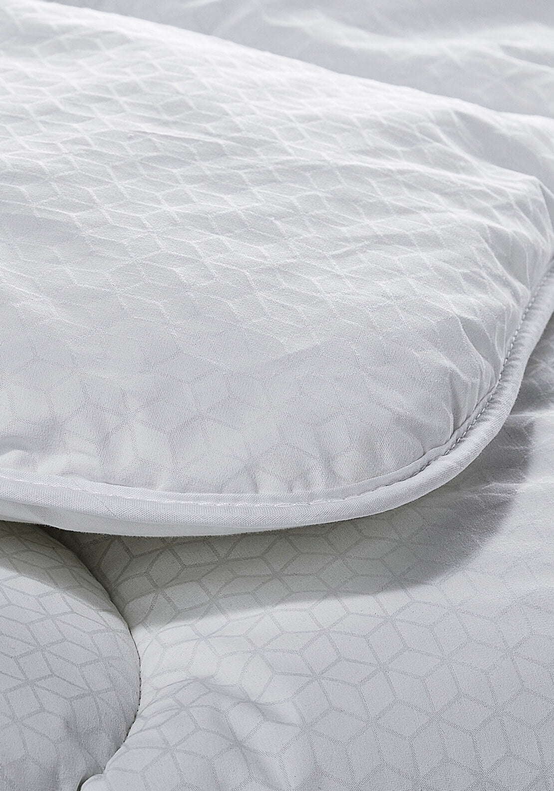 The Fine Bedding Company Smart Temperature 10.5 Tog Duvet 3 Shaws Department Stores
