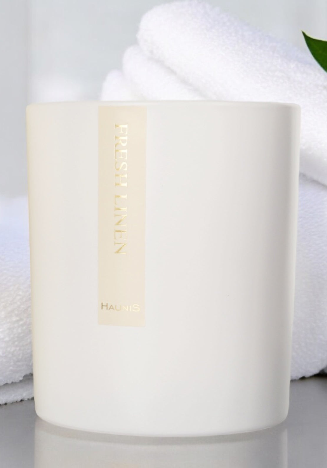 Haunis Fresh Linen Soy Blend Candle - Cream 3 Shaws Department Stores