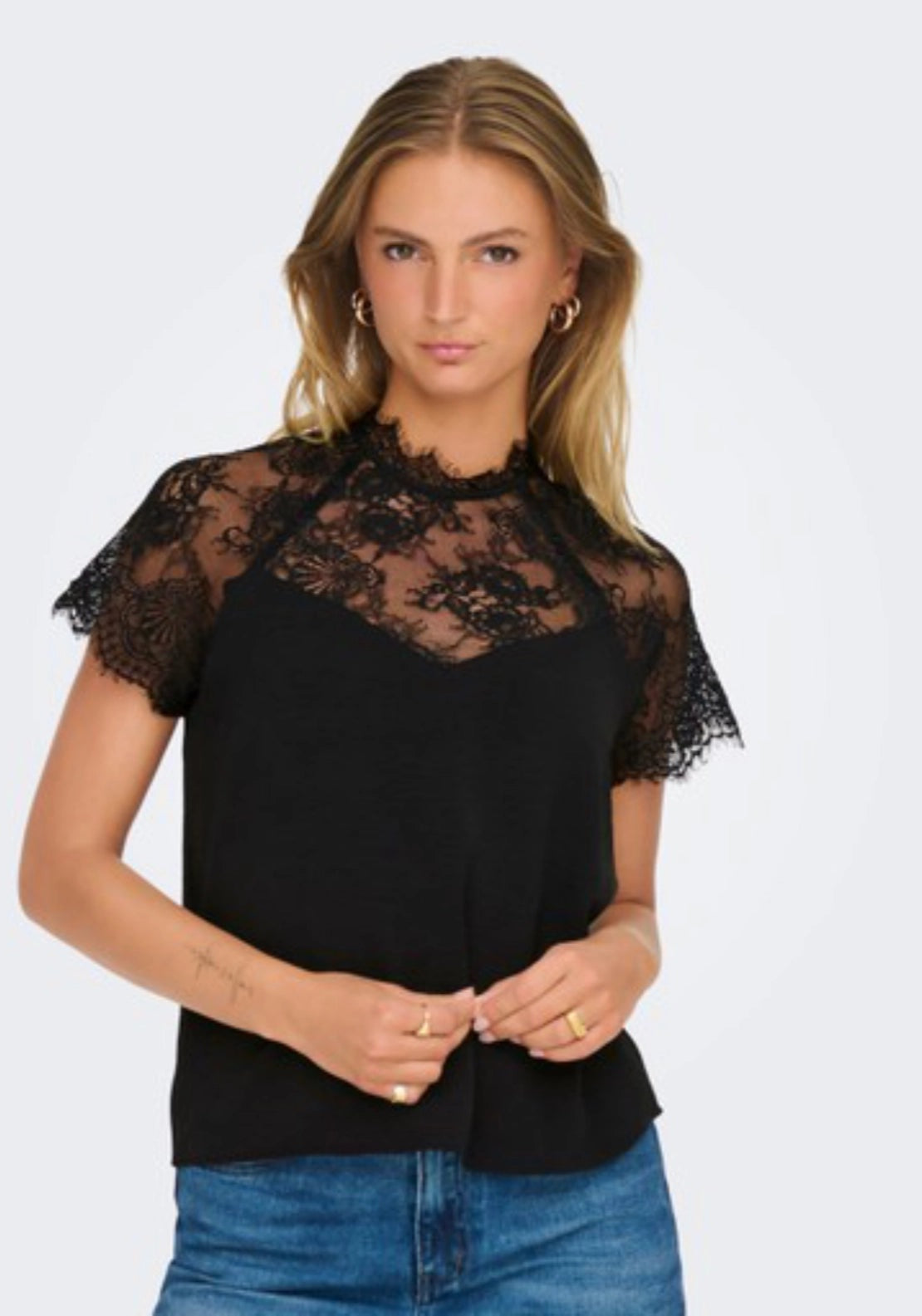 Lion Short Sleeve Lace Top - Black