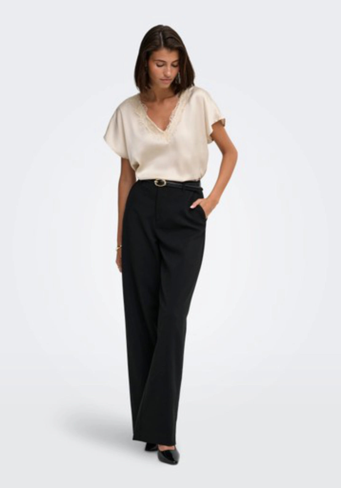 Fifi Short Sleeve V-Neck Top - Pumice Stone
