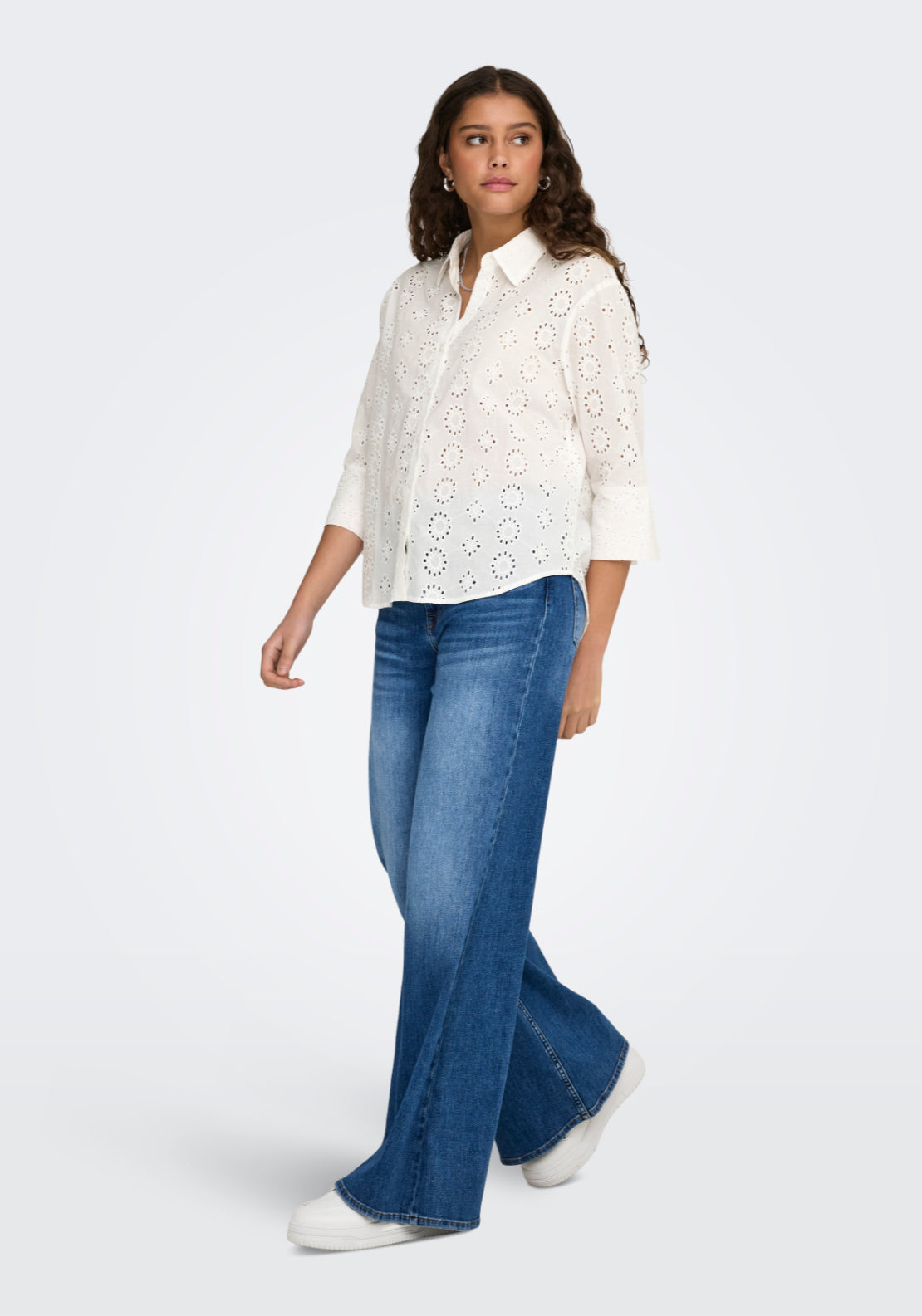 Jdy Tallie 3/4 Long Shirt - White 5 Shaws Department Stores