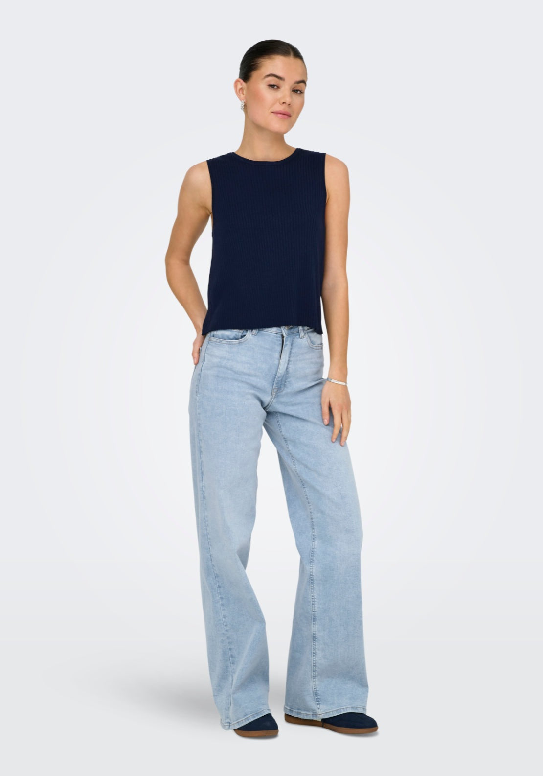 Jdy Felina-Fina High Waist Wide Jeans - Light Blue Denim 3 Shaws Department Stores