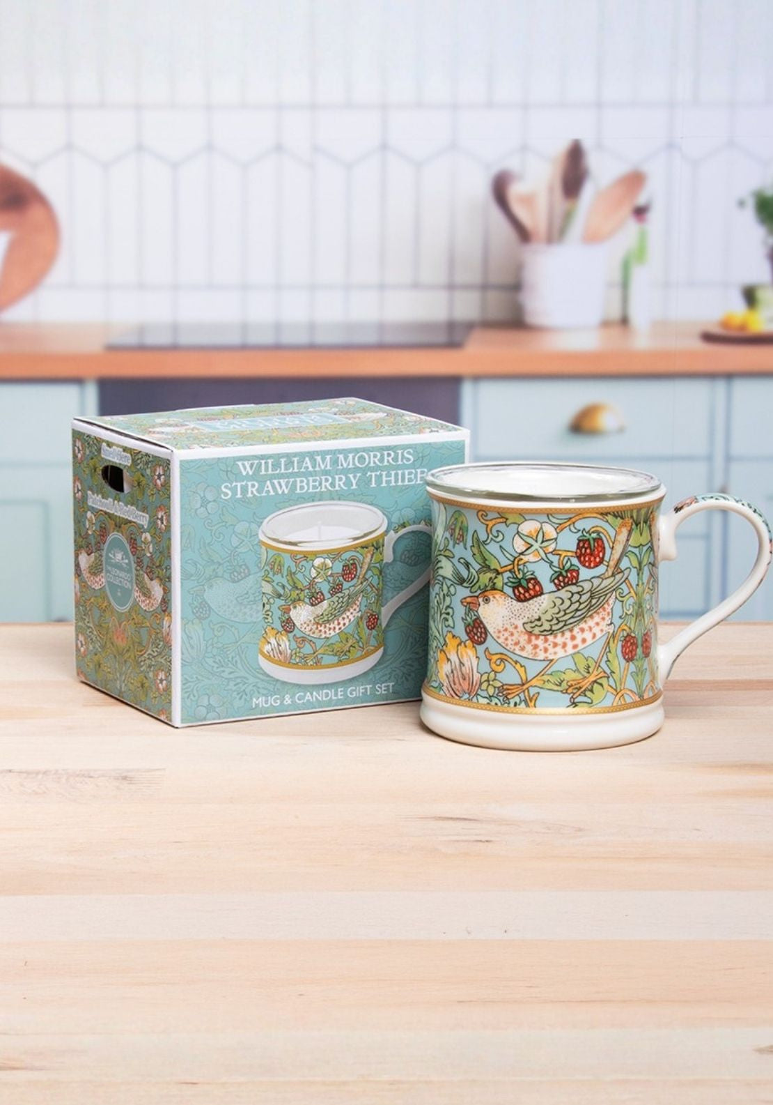 Strawberry Thief Candle & Mug Gift Set - Multi