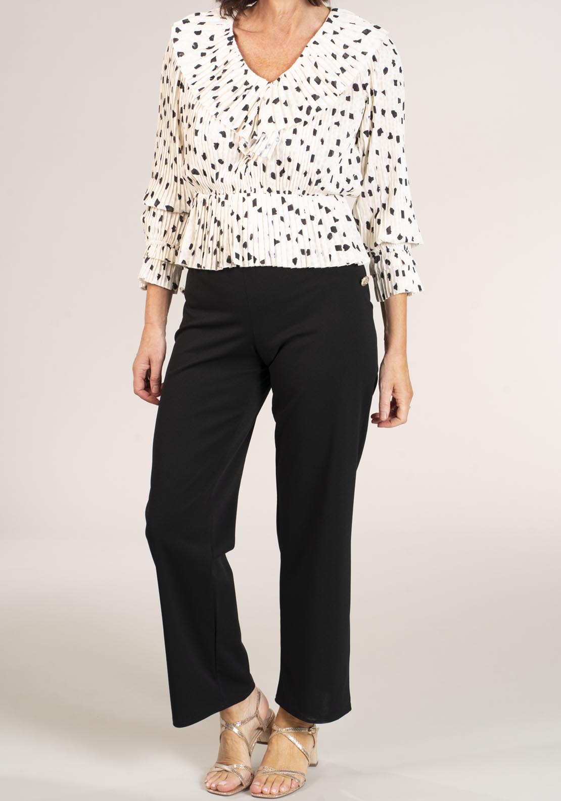 Naoise Pleated Printed Top - Black & White 2 Shaws Department Stores