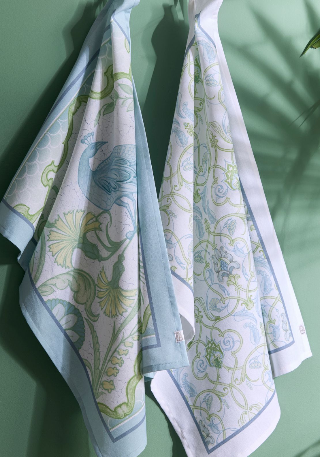 Laurence Llewelyn-bowen Palm Court Tea Towels - Green 1 Shaws Department Stores