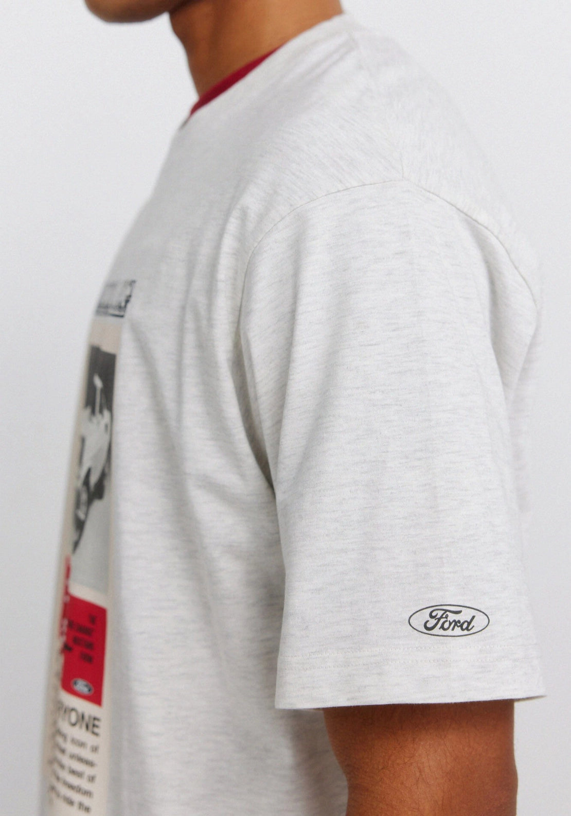 Mustang T-Shirt - Grey / Silver