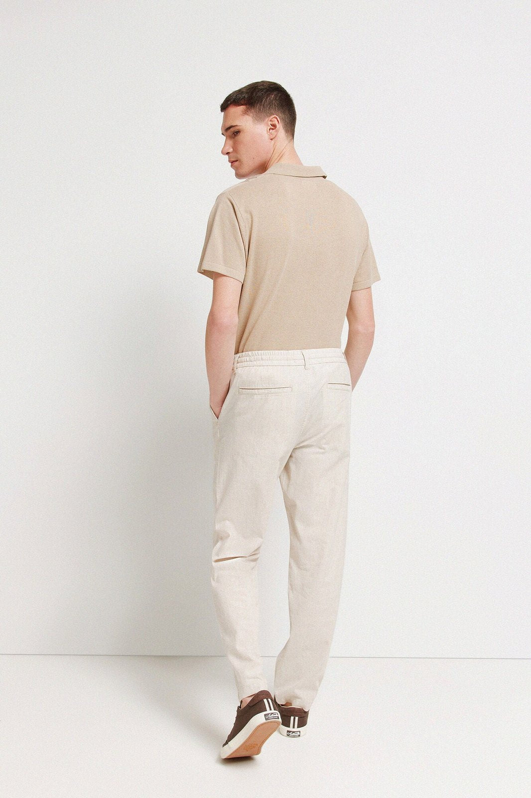 Linen Comfort Fit Chinos - Beige