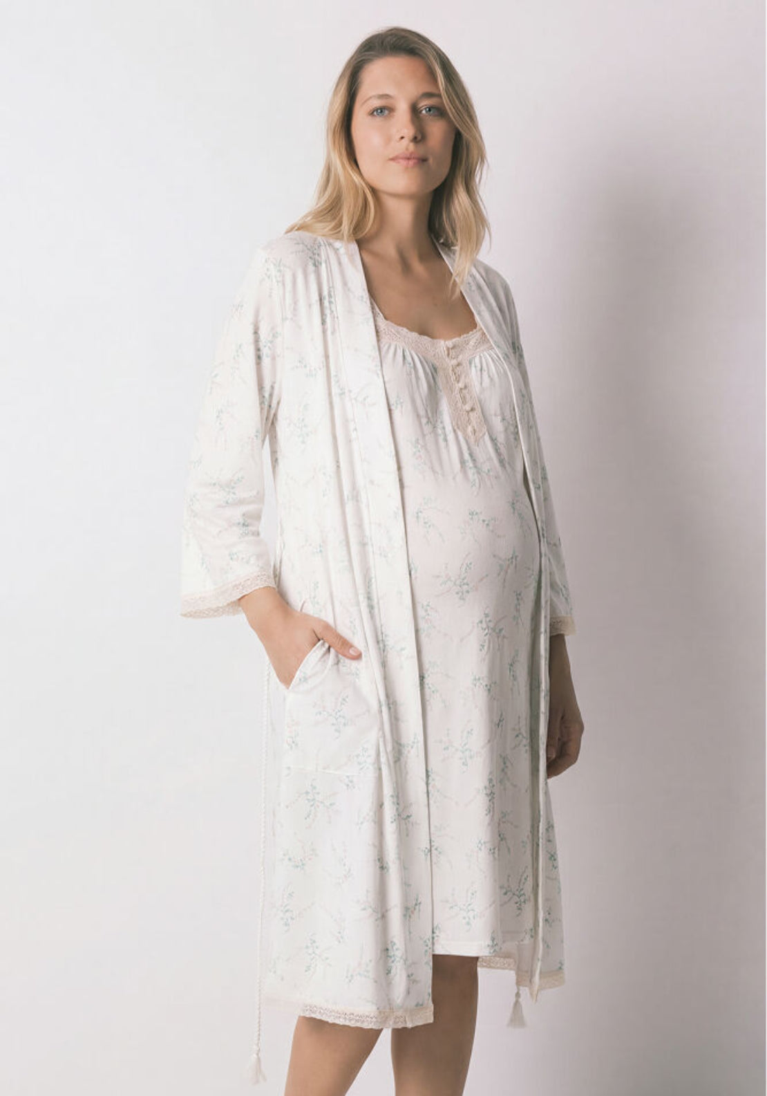 Floral Print Cotton Long Maternity Robe - White