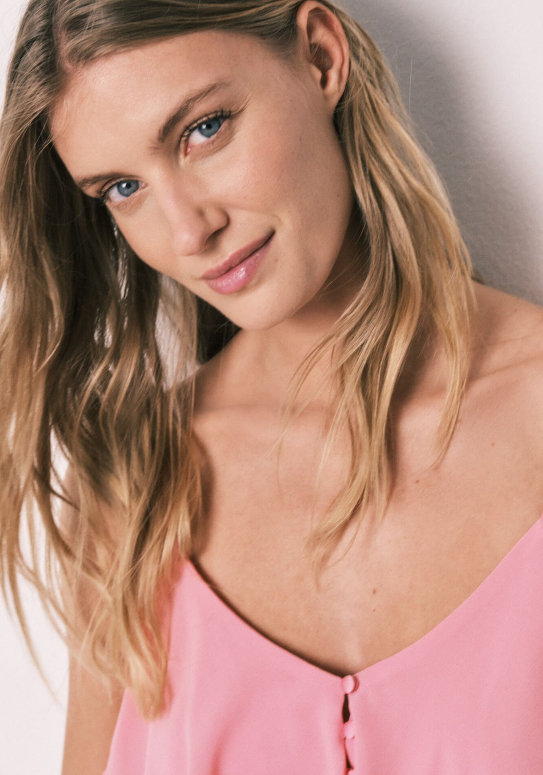 Satin-Finish Ruffle Strap Short Pyjamas - Pink