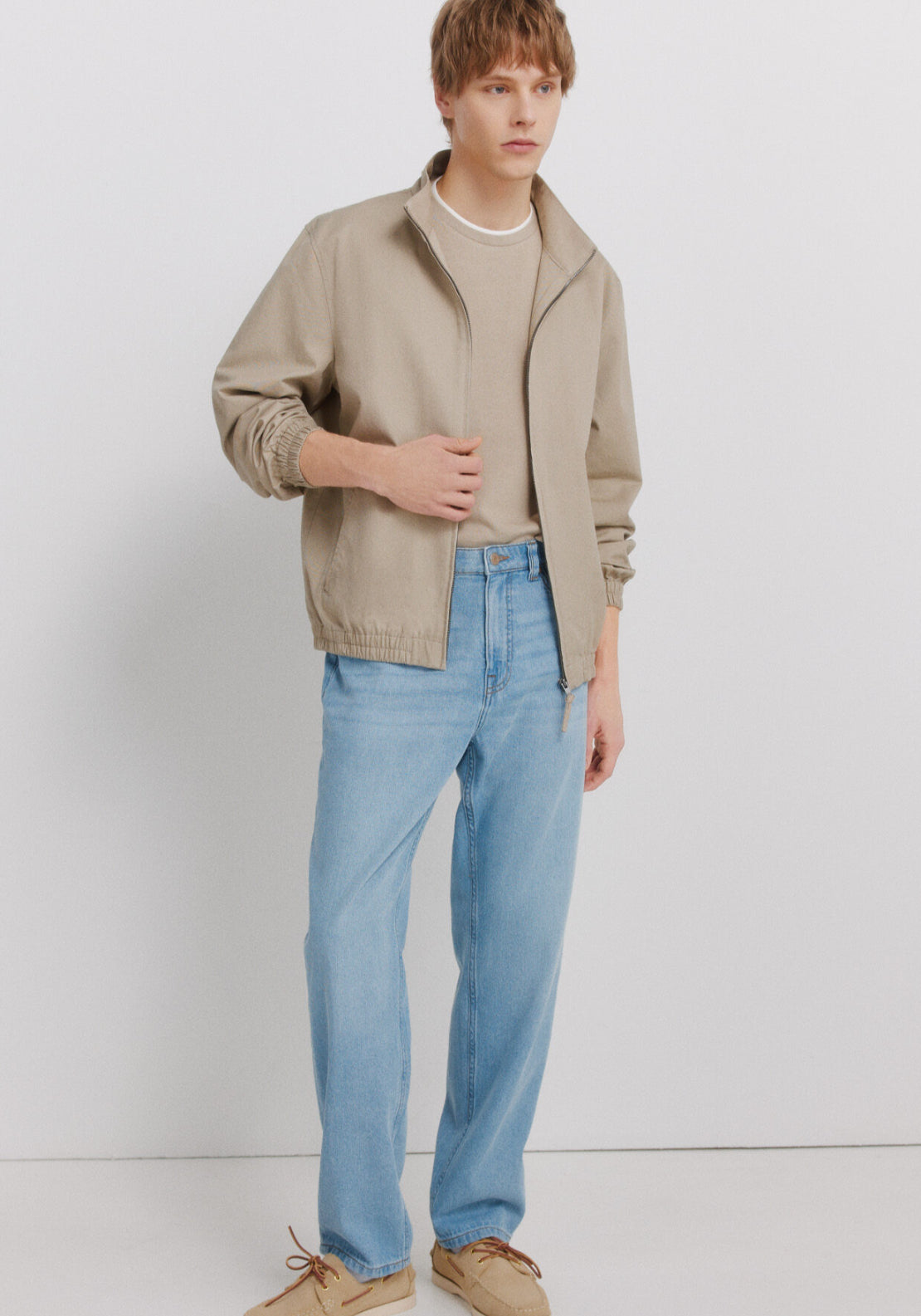 Double Neck T-Shirt - Beige