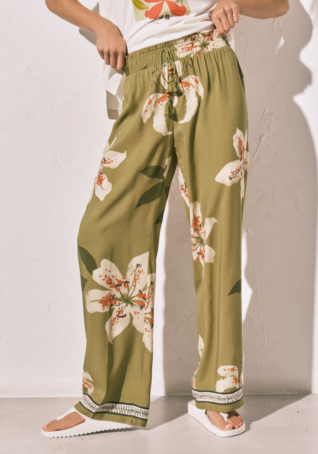 Floral Print Long Trousers - Green
