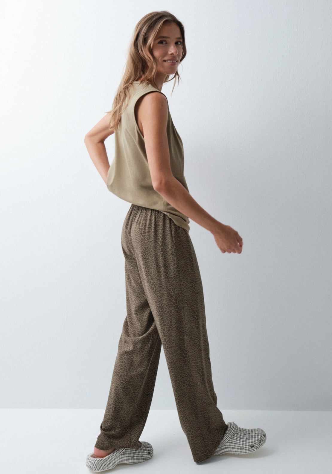 Animal Print Long Trousers - Green