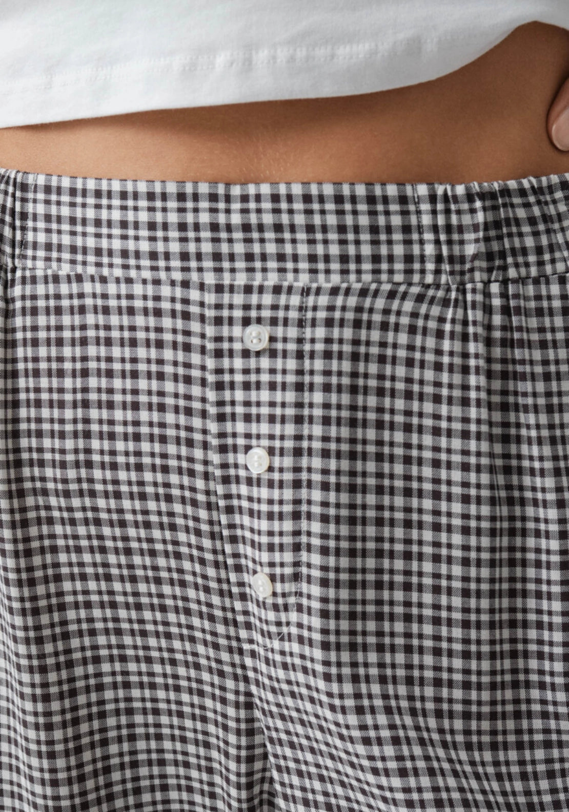 Plaid Capri Trousers with Lace Hems - Black