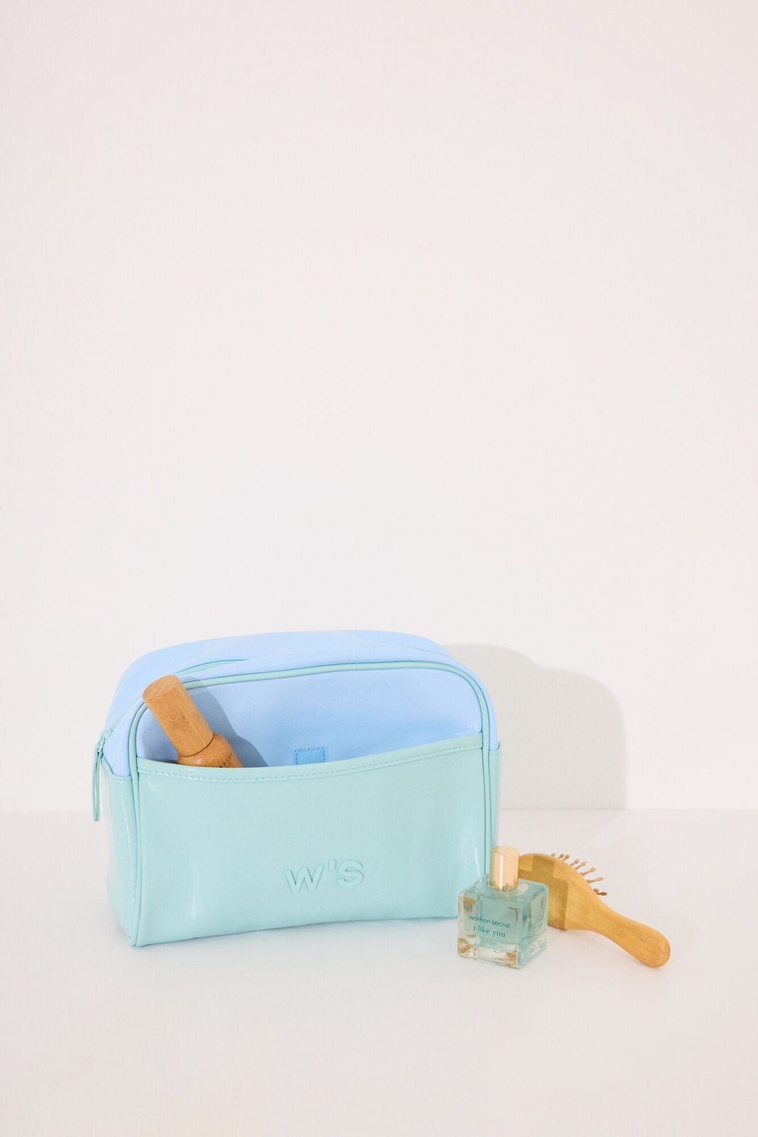 Womensecret Large blue and green vanity case leather toiletry bag - Multicoloured 4 Shaws Department Stores