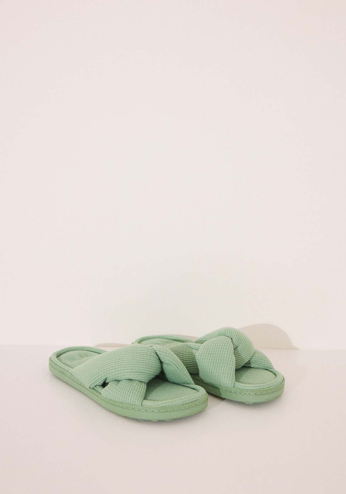 Open Shower Slippers - Green