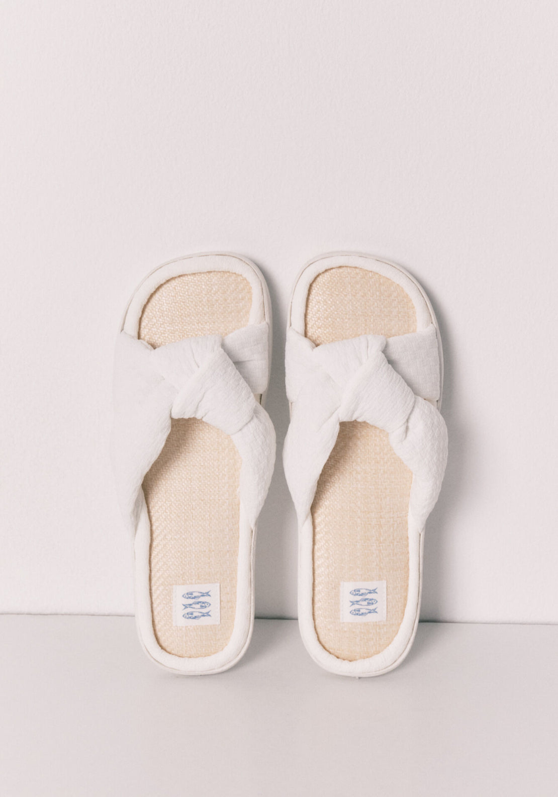 Knot & Raffia Sandals - White