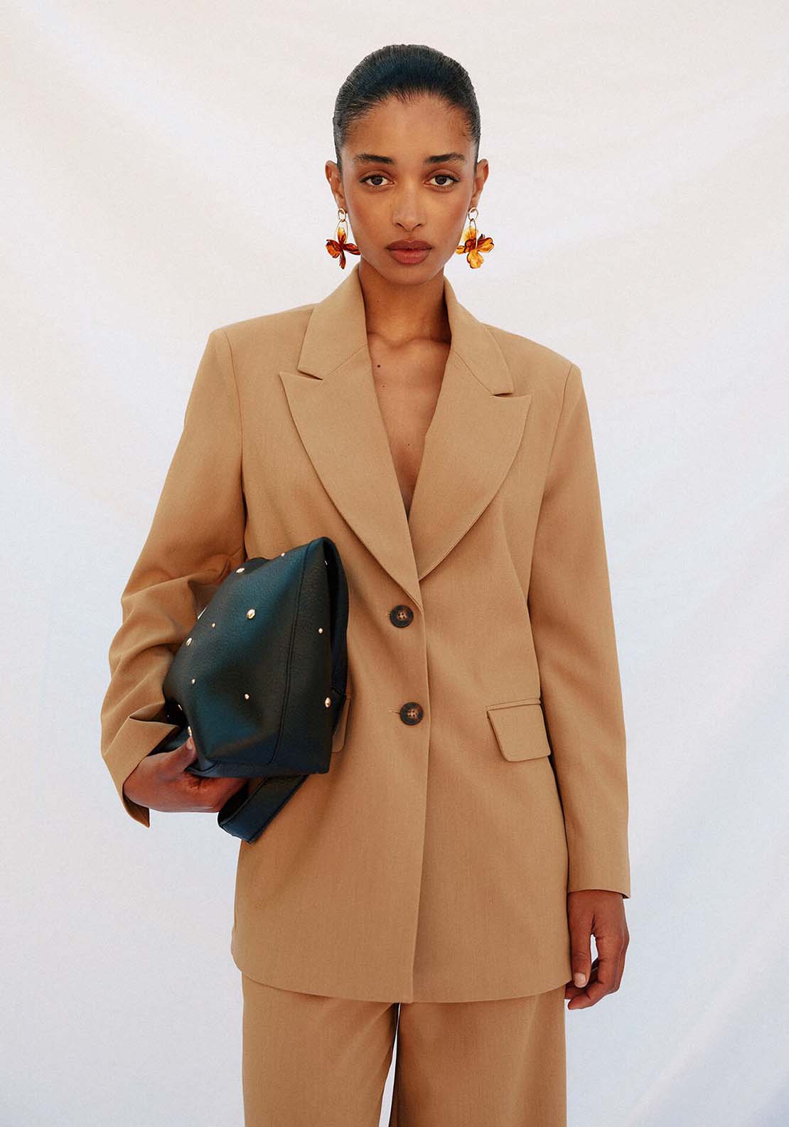 Flap Neck Blazer - Beige