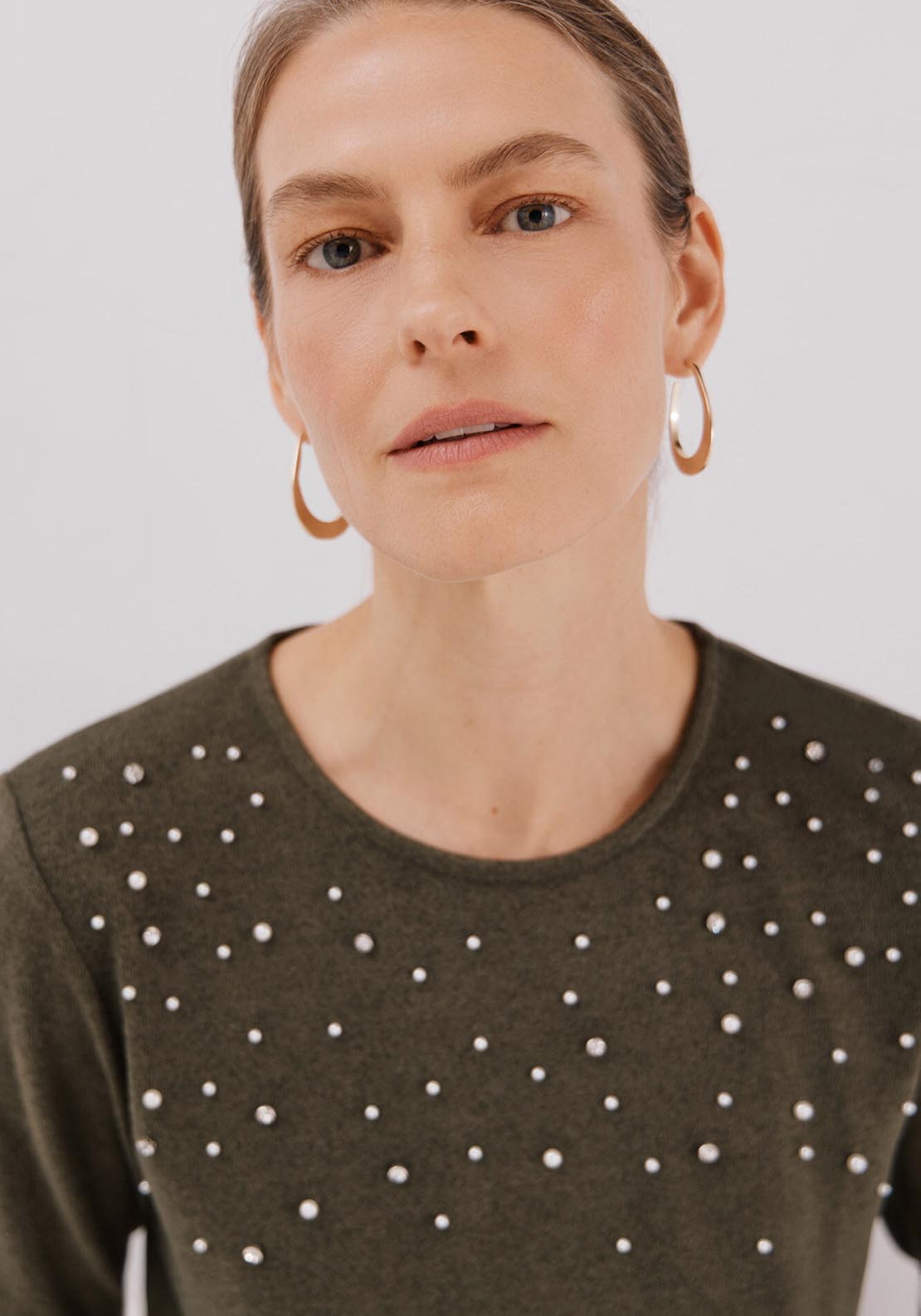 T-Shirt With Pearl & Rhinestone Details - Green