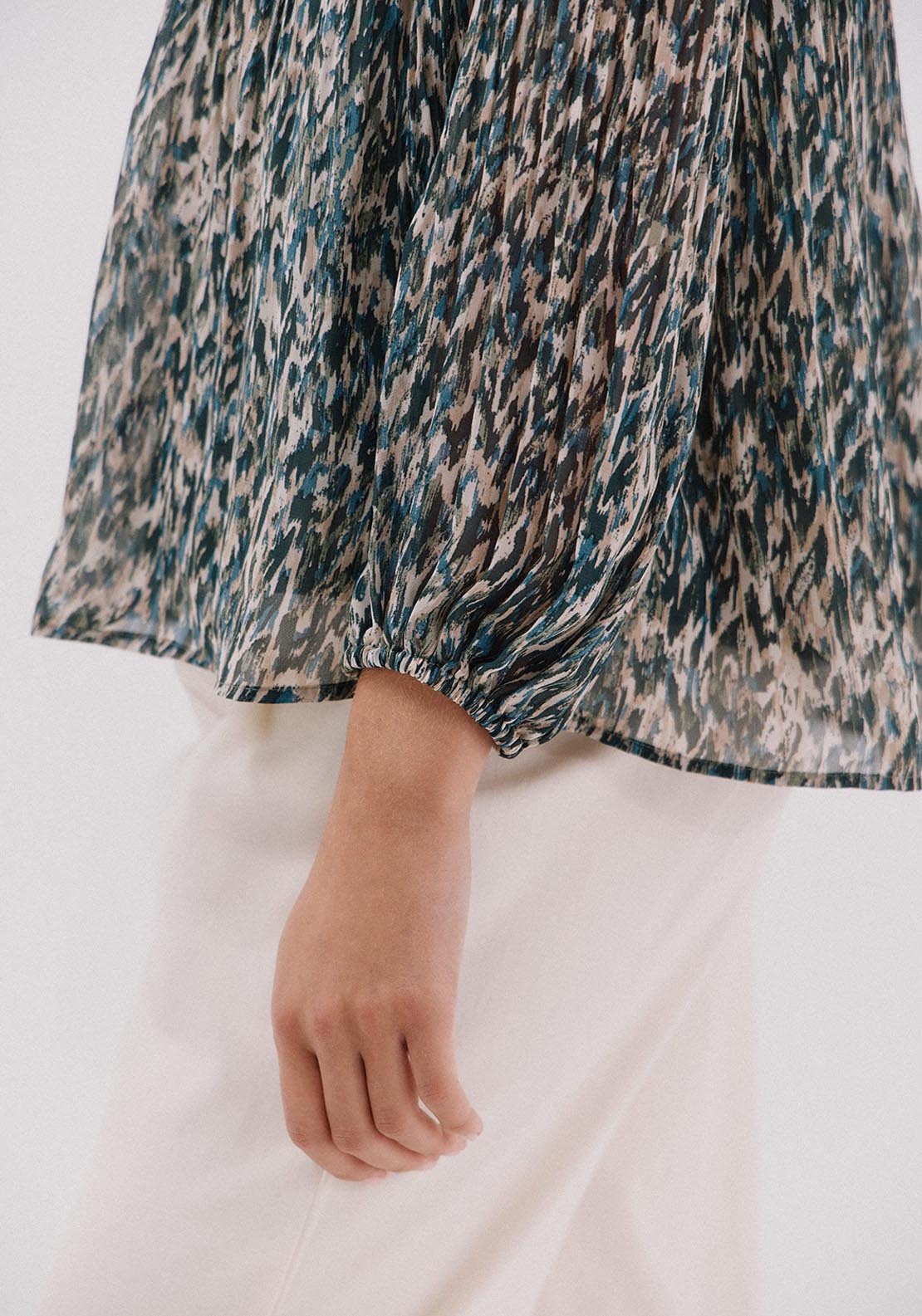 Contrast Pleated Blouse - Multicolour
