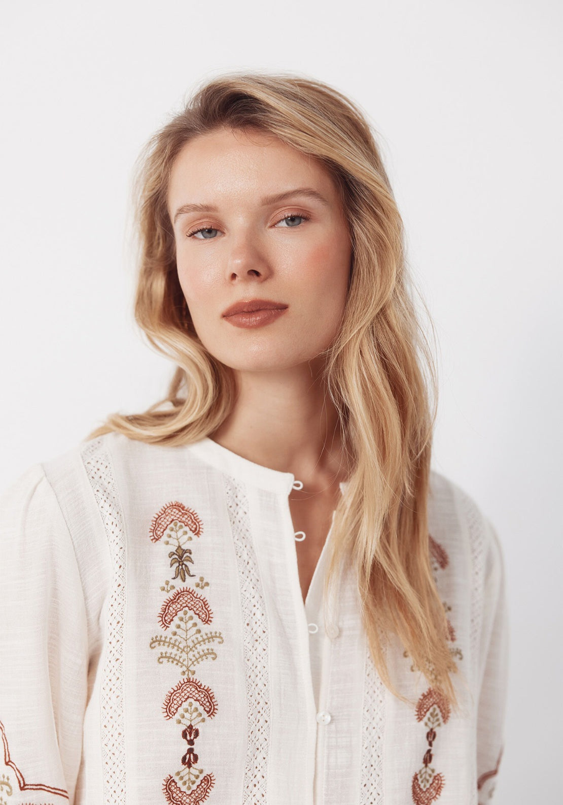 Embroidered Blouse With Adjustable Waist - Ivory