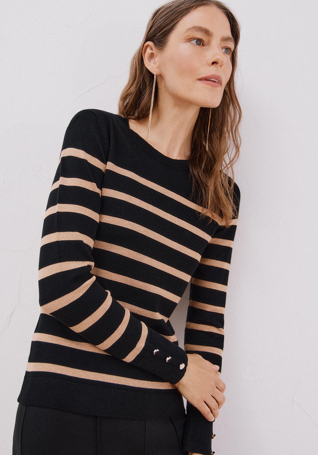 Short Sleeve Sweater - Black