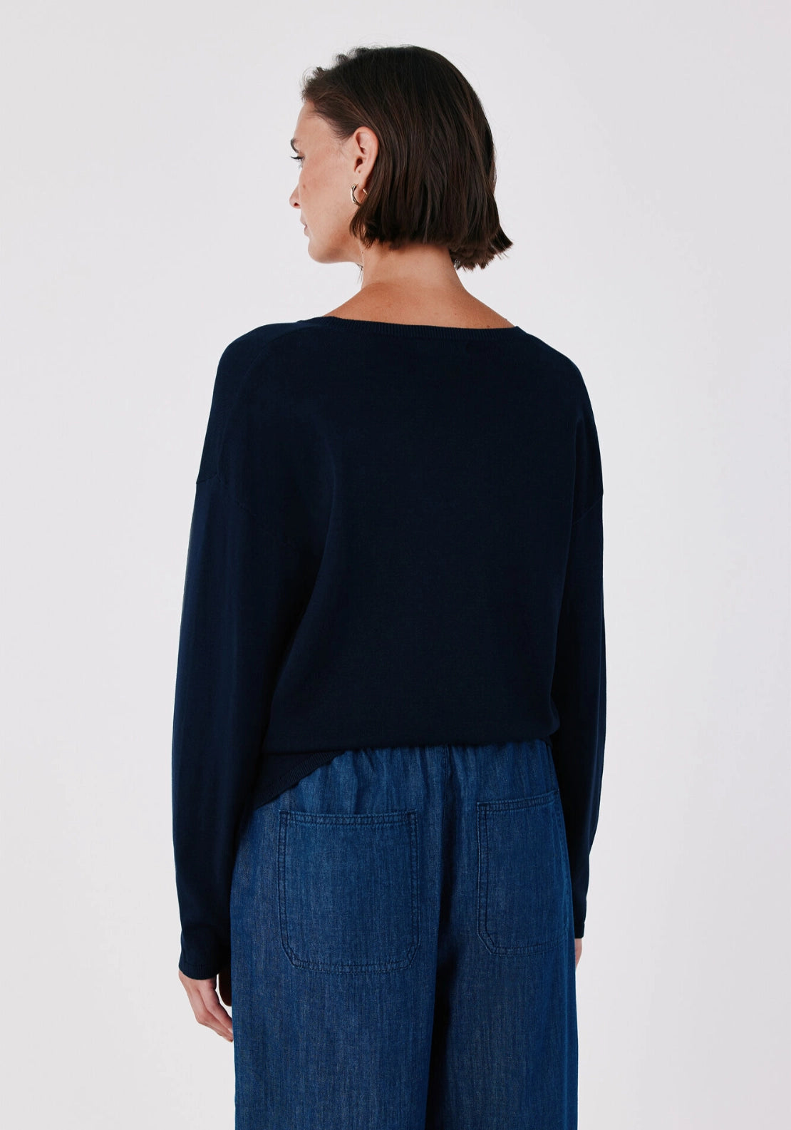 V-Neck Jumper - Navy
