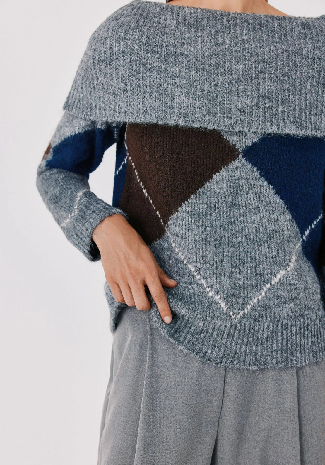 Off-Shoulder Diamond Knit Jumper - Multicoloured