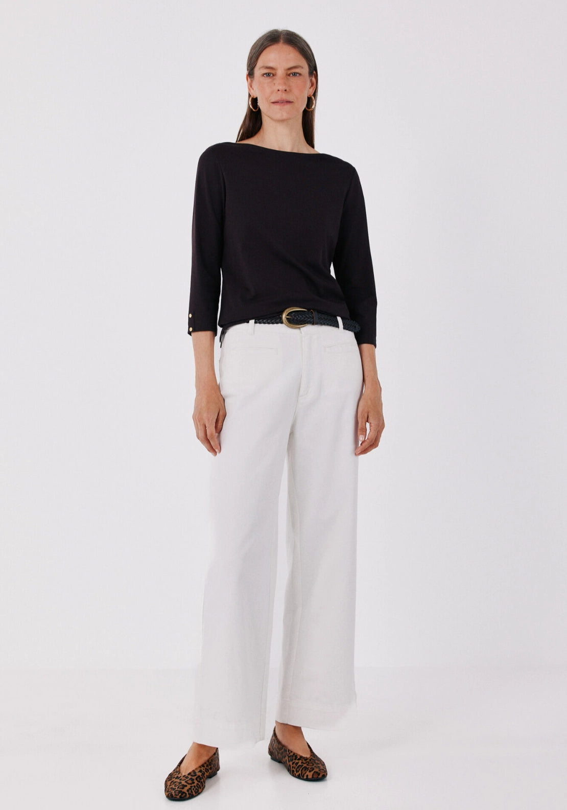 Boat Neck T-Shirt With Gold Buttons - Dark Brown