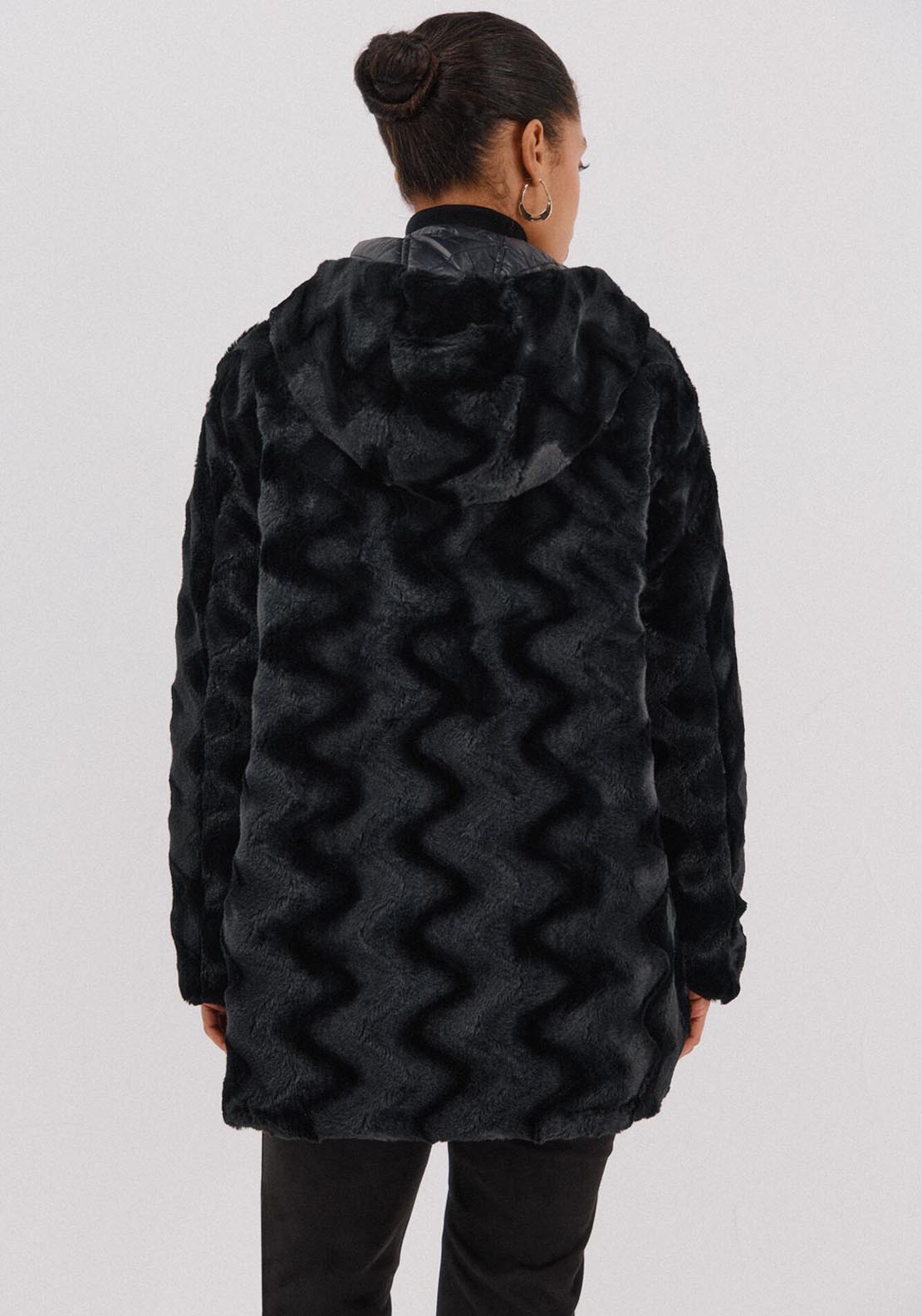 Reversible Quilted Anorak With Fur Effect - Black