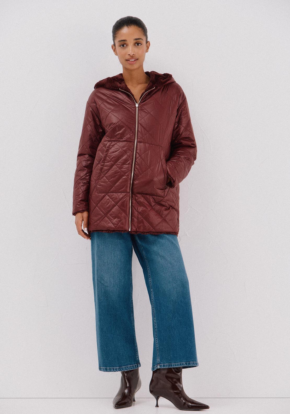 Reversible Quilted Anorak With Fur Effect - Red