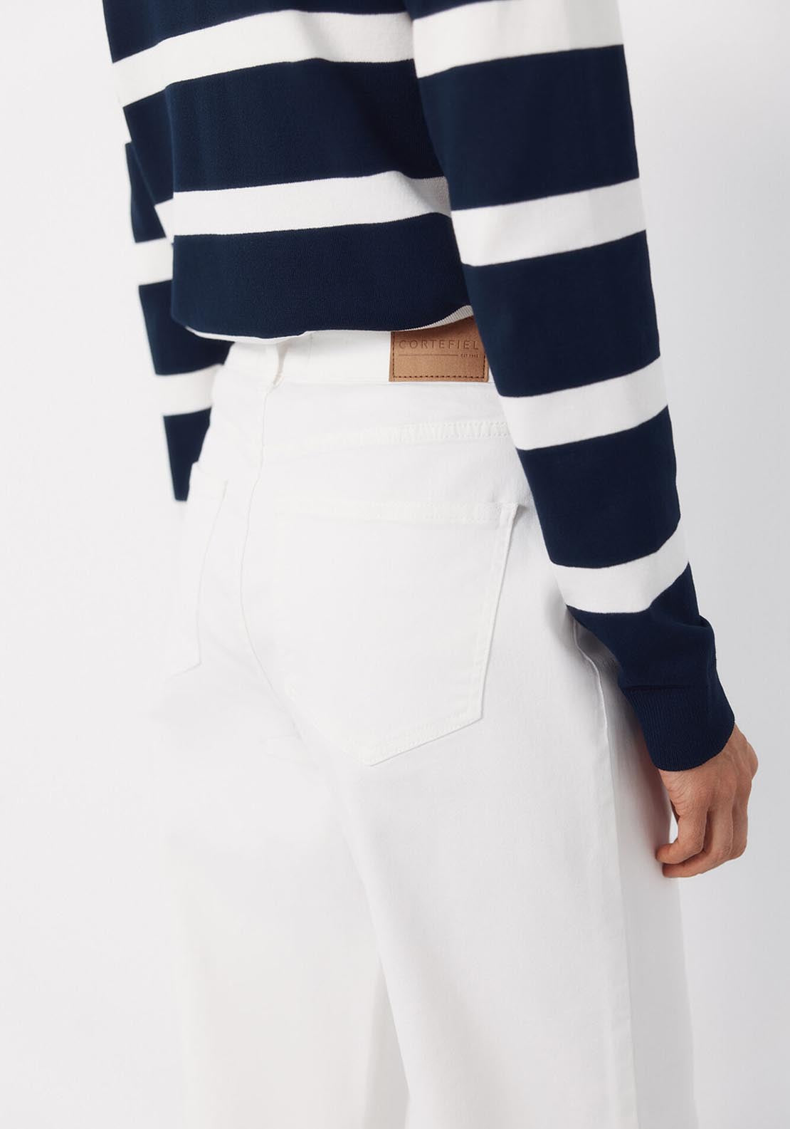Palazzo Jeans With Buttons - White