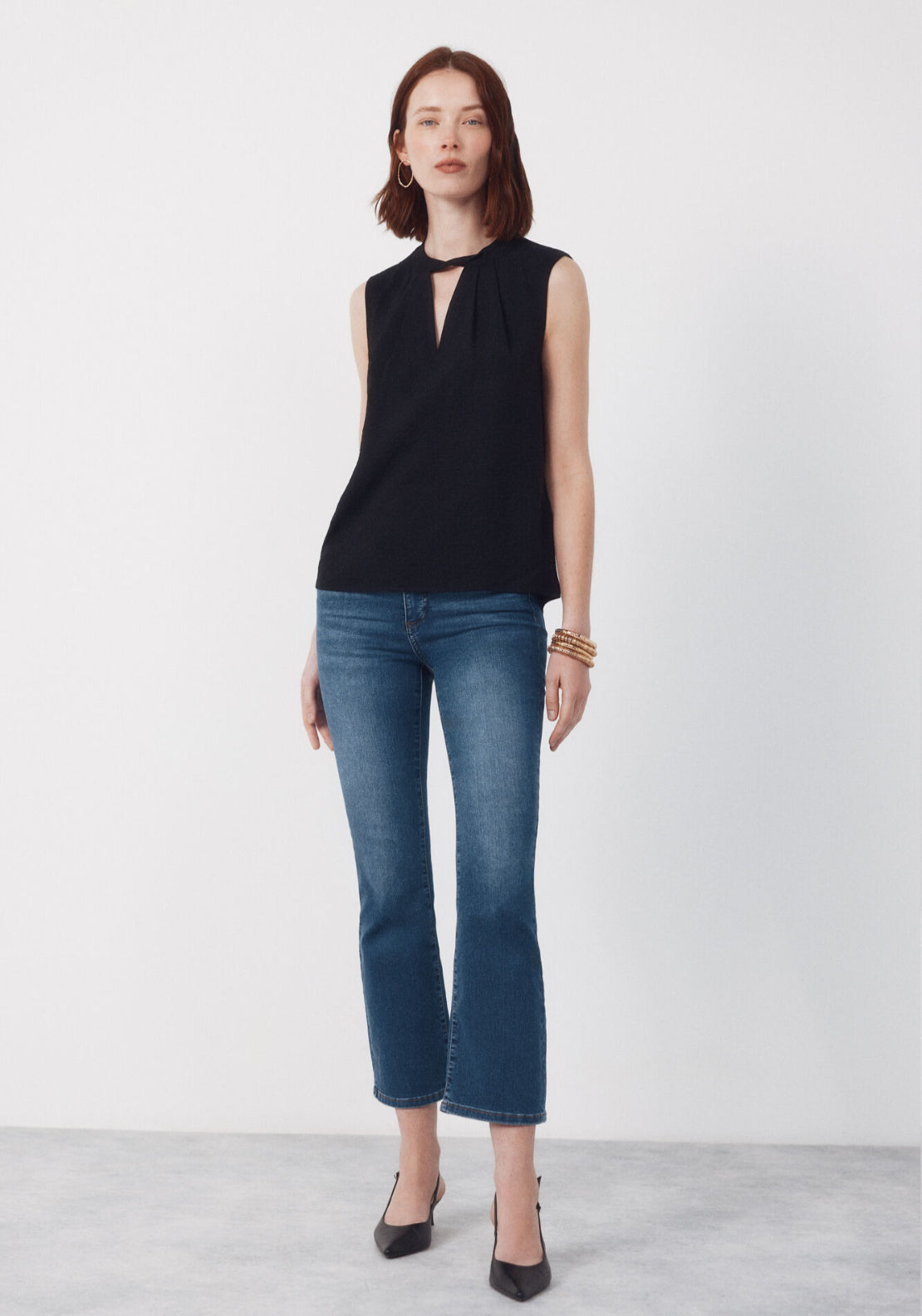 Cropped Teardrop Top - Black