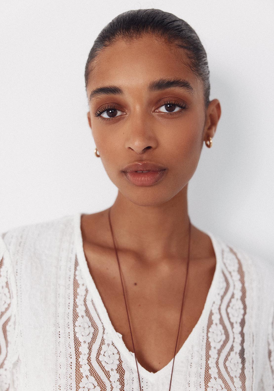 V Neck Lace Fabric Top - White