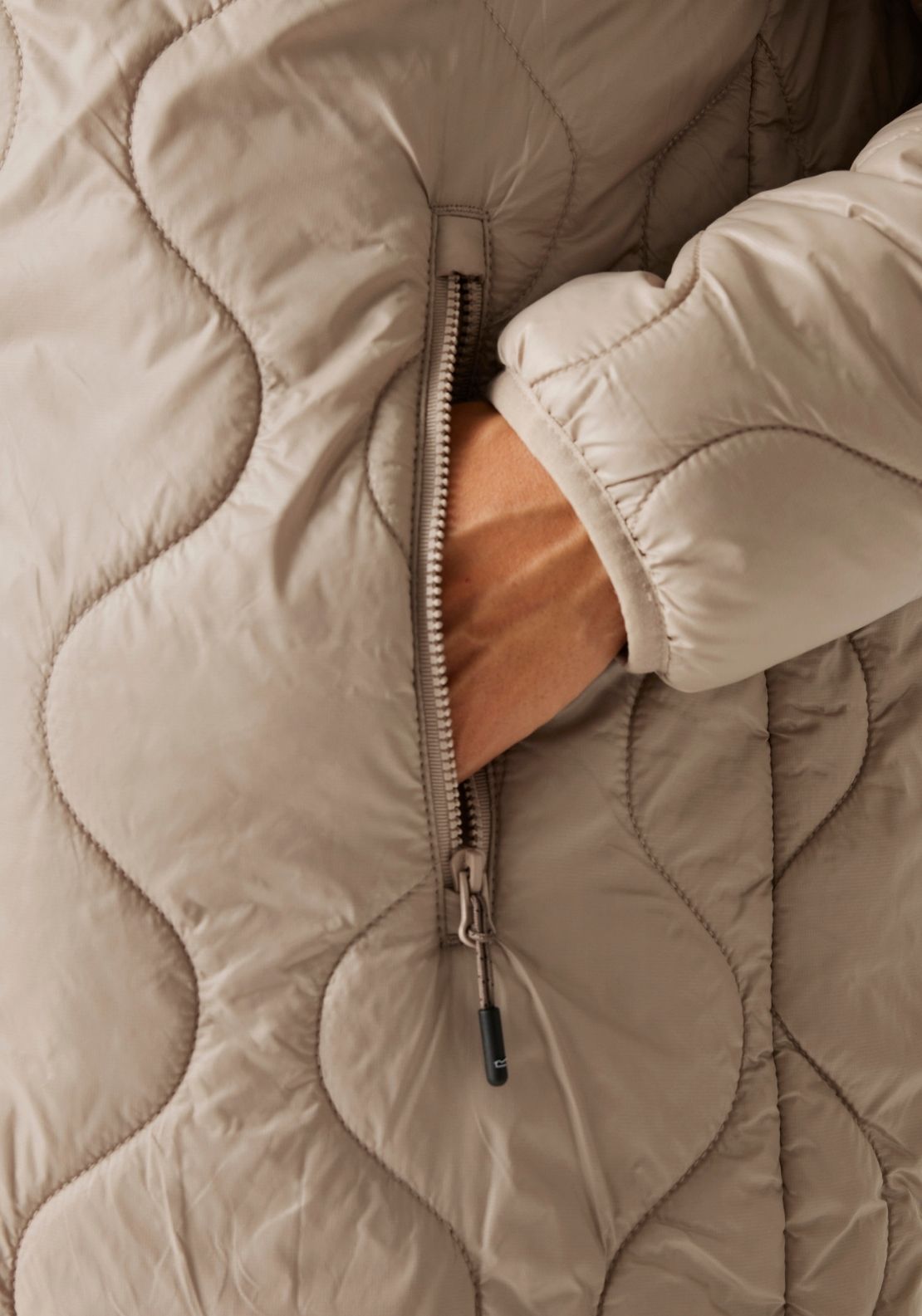 Triea Insulated Jacket - Soft Taupe