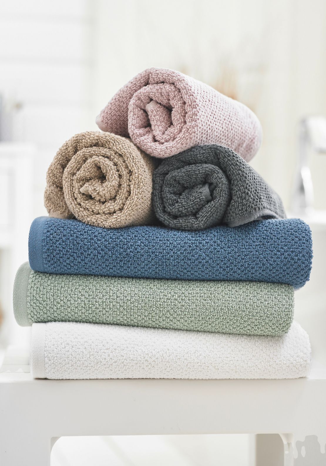 Deyongs Riverdale Bath Sheet - Pink 3 Shaws Department Stores