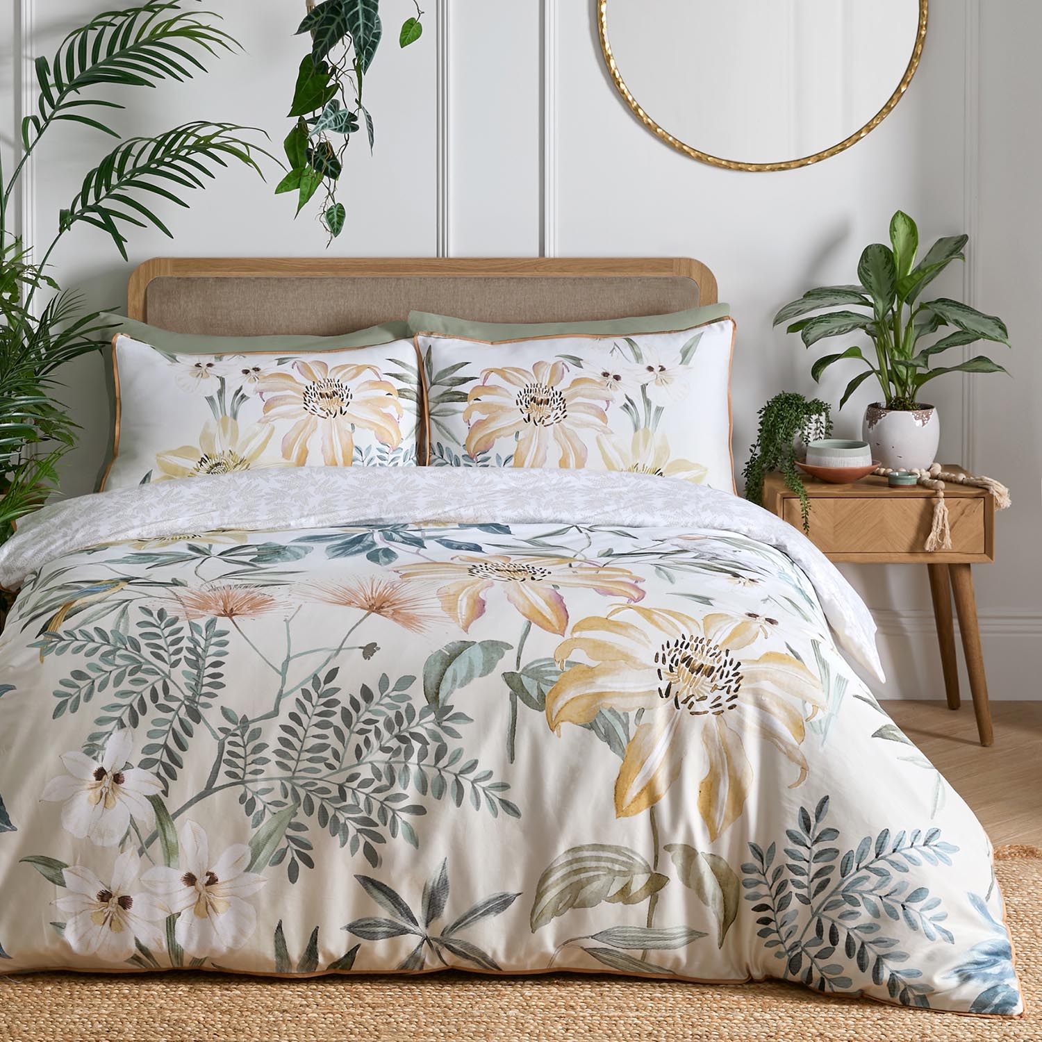 Heather & Ferne Sarah Duvet Cover Set - Gold 1 Shaws Department Stores