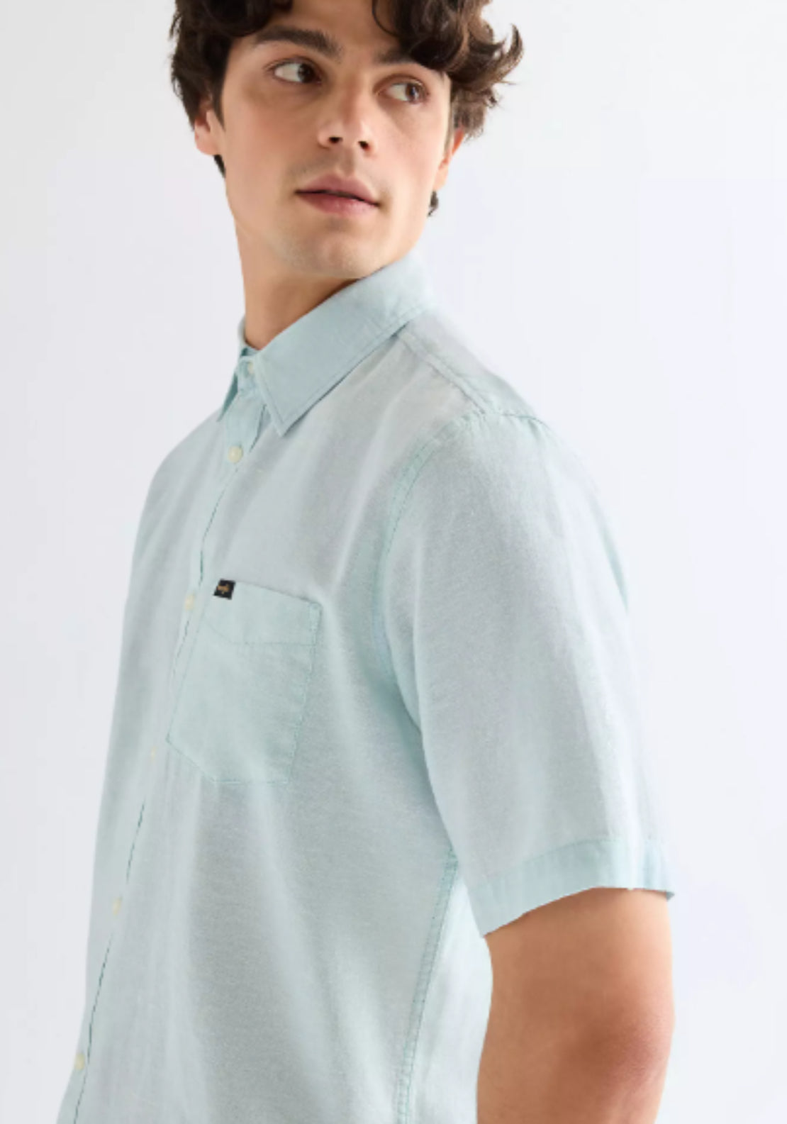 Wrangler Short Sleeve One Pocket Shirt - Forget Me Not 3 Shaws Department Stores