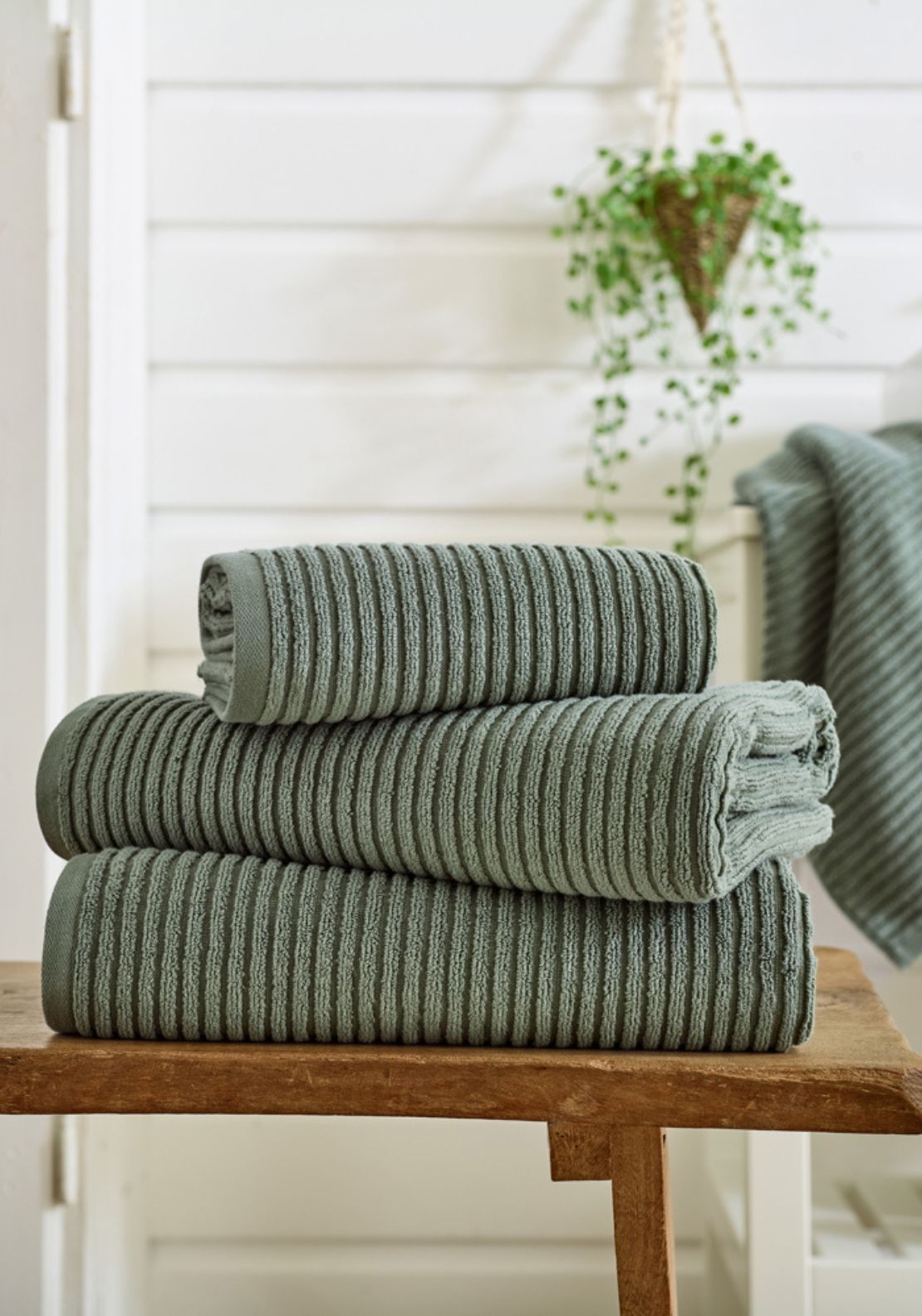 Sereno Zero Twist Ribbed Cotton Towel 550gsm - Green 1 Shaws Department Stores