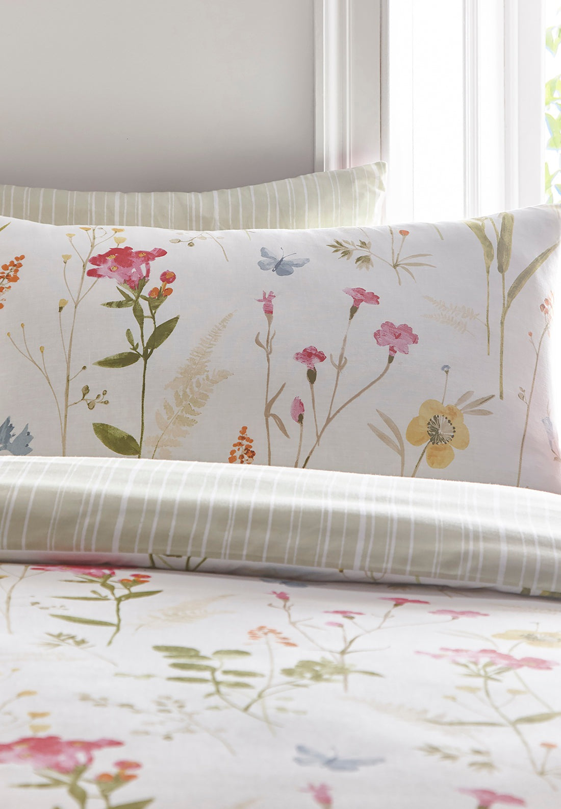 Dreams & Drapes Spring Glade Duvet Cover Set 2 Shaws Department Stores