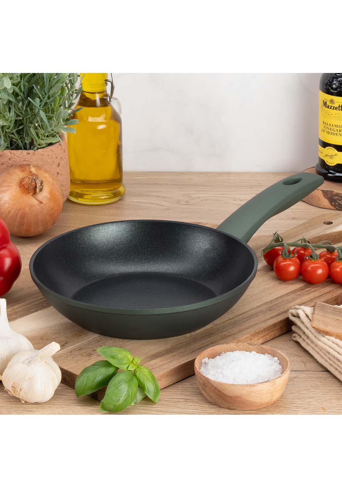 Meyers Prestige Earth Friendly Wok 28cm 2 Shaws Department Stores
