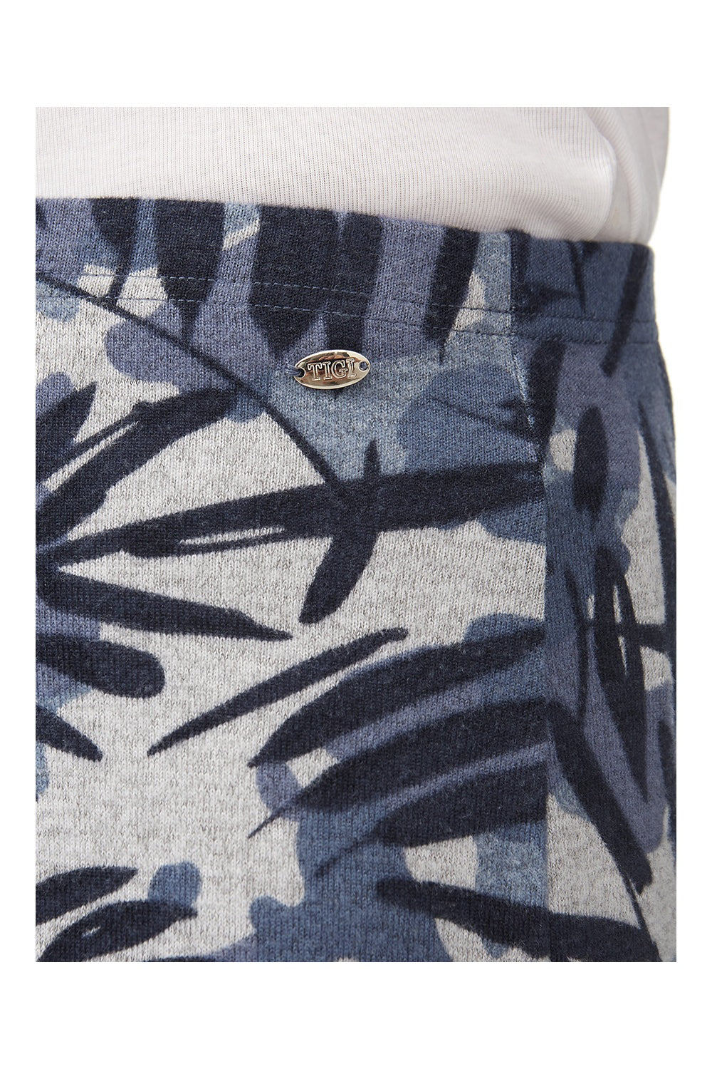 Tigiwear Fern Skirt 2 Shaws Department Stores