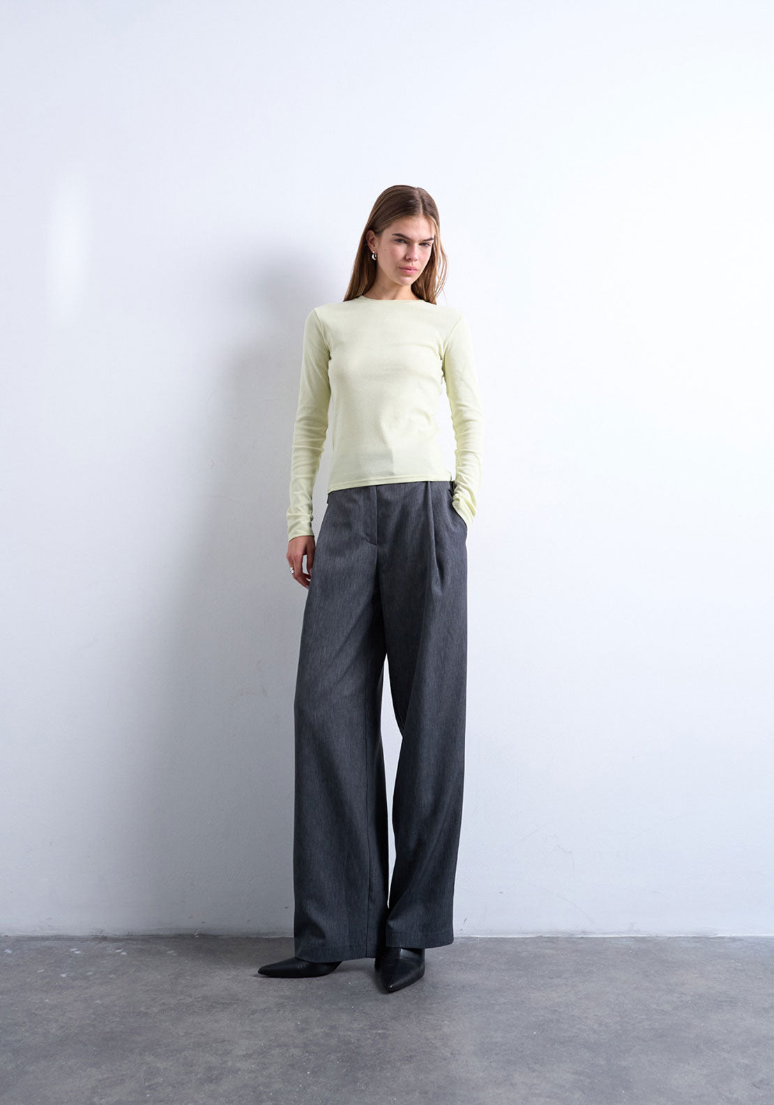 Topshop Hazel Long sleeve Everyday T-Shirt - Sage Green 4 Shaws Department Stores